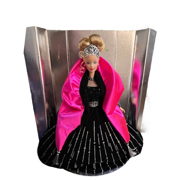 Mattel Barbie Holiday Special Edition Happy Holidays 1998 Christmas Collectible - Picture 1 of 7